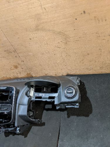 RENAULT CLIO MK4 X98 DASHBOARD