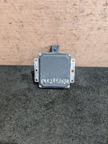 VOLVO V40 MK3 D3 N/S PASSENGER SIDE LEFT COLLISION WARNING SENSOR ECU