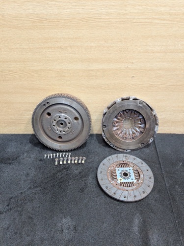KIA SPORTAGE MK4 QL 1.7 DIESEL FLYWHEEL & CLUTCH KIT