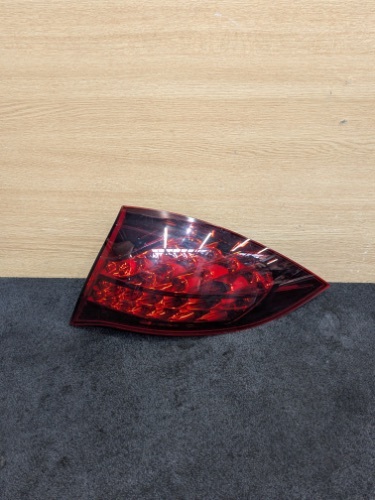 PORSCHE CAYENNE MK2 958 O/S DRIVER SIDE RIGHT REAR OUTER TAIL LIGHT