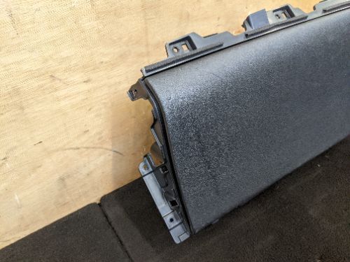 KIA NIRO HYBRID HEV GLOVE BOX