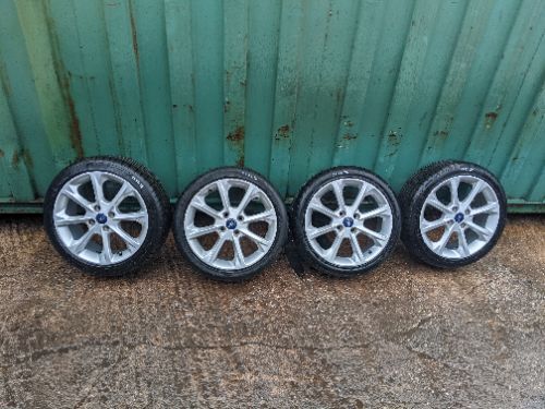 FORD FIESTA MK8 B479 SET OF 4 17" WHEELS WITH TYRES
