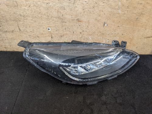 FORD FIESTA ST-LINE MK8 B479 O/S DRIVER SIDE RIGHT FRONT HEADLIGHT