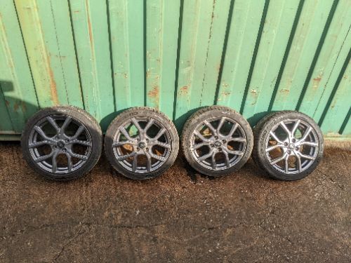 FORD FIESTA ST-LINE MK8 B479 SET OF 4 17" WHEELS WITH TYRES