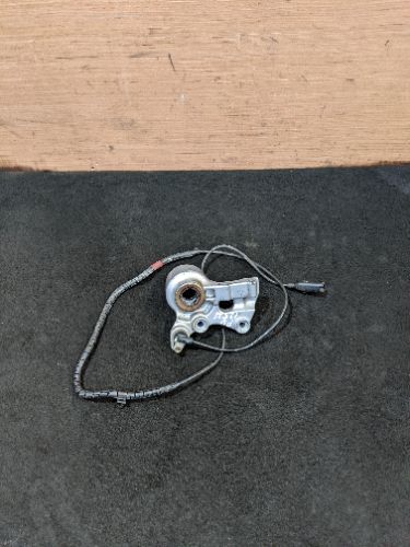 PIAGGIO VESPA SPRINT 125 SPORT CALIPER BACK PLATE
