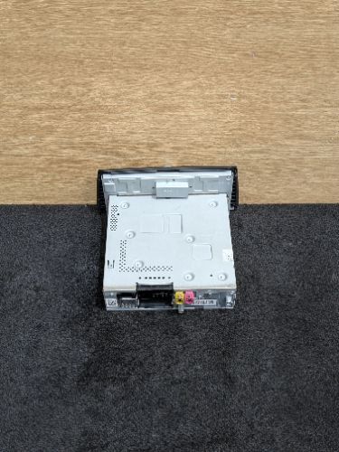 AUDI A1 MK1 8X STEREO RADIO HEAD UNIT