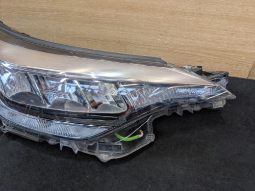TOYOTA C-HR MK1 FL O/S DRIVER SIDE RIGHT FRONT HEADLIGHT