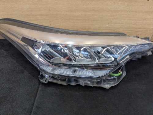 TOYOTA C-HR MK1 FL O/S DRIVER SIDE RIGHT FRONT HEADLIGHT
