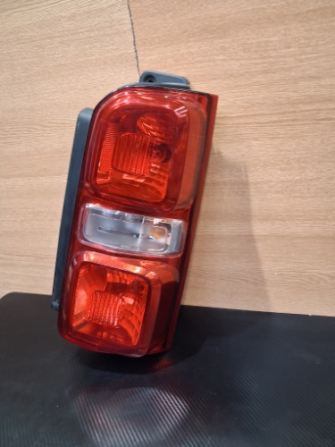 VAUXHALL VIVARO C MK3 K0 O/S DRIVER SIDE RIGHT REAR TAIL LIGHT